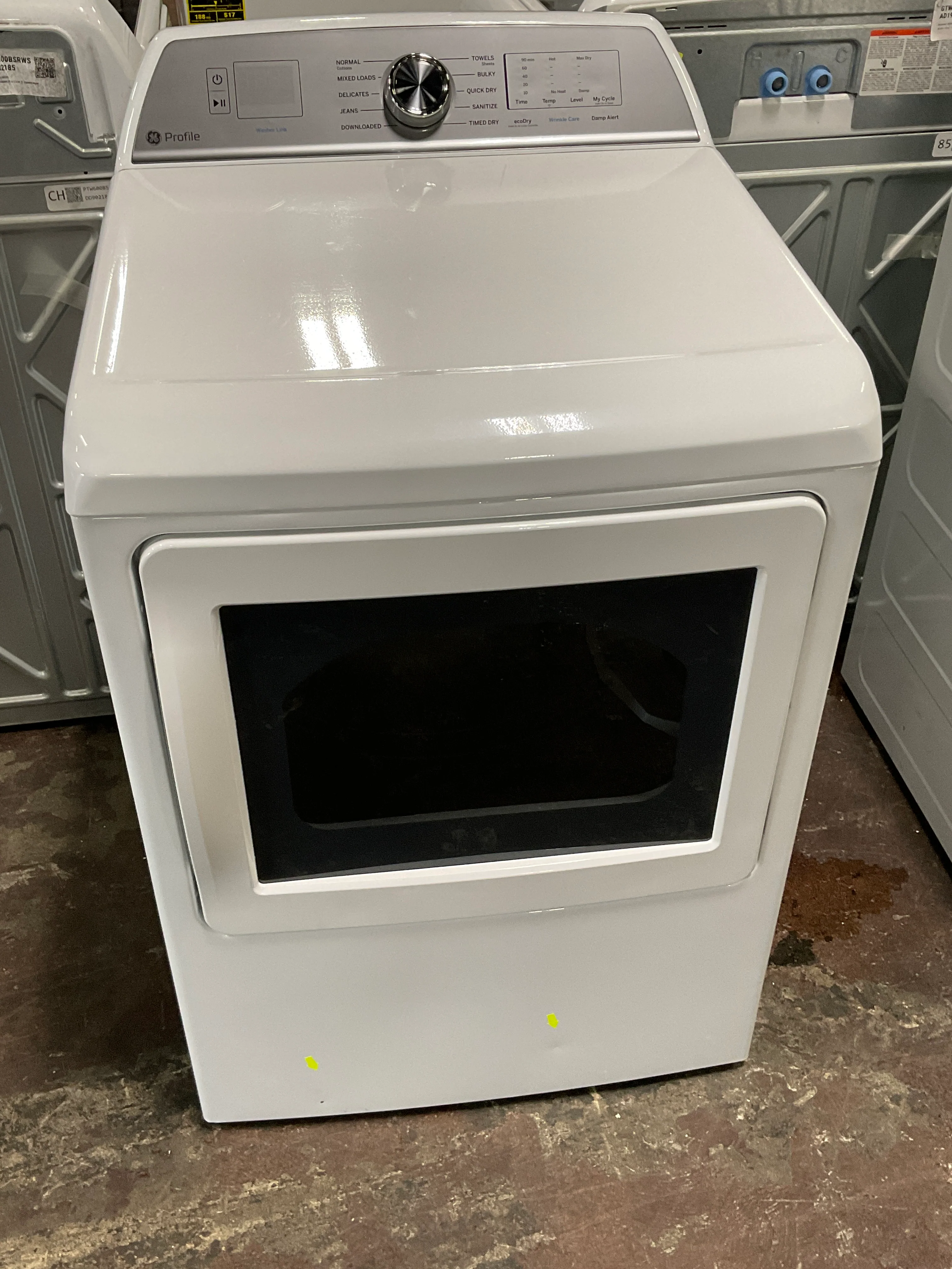 GE Profile™ ENERGY STAR® 7.4 cu. ft. Capacity aluminized alloy drum Electric Dryer with Sanitize Cycle and Sensor Dry - Image 20