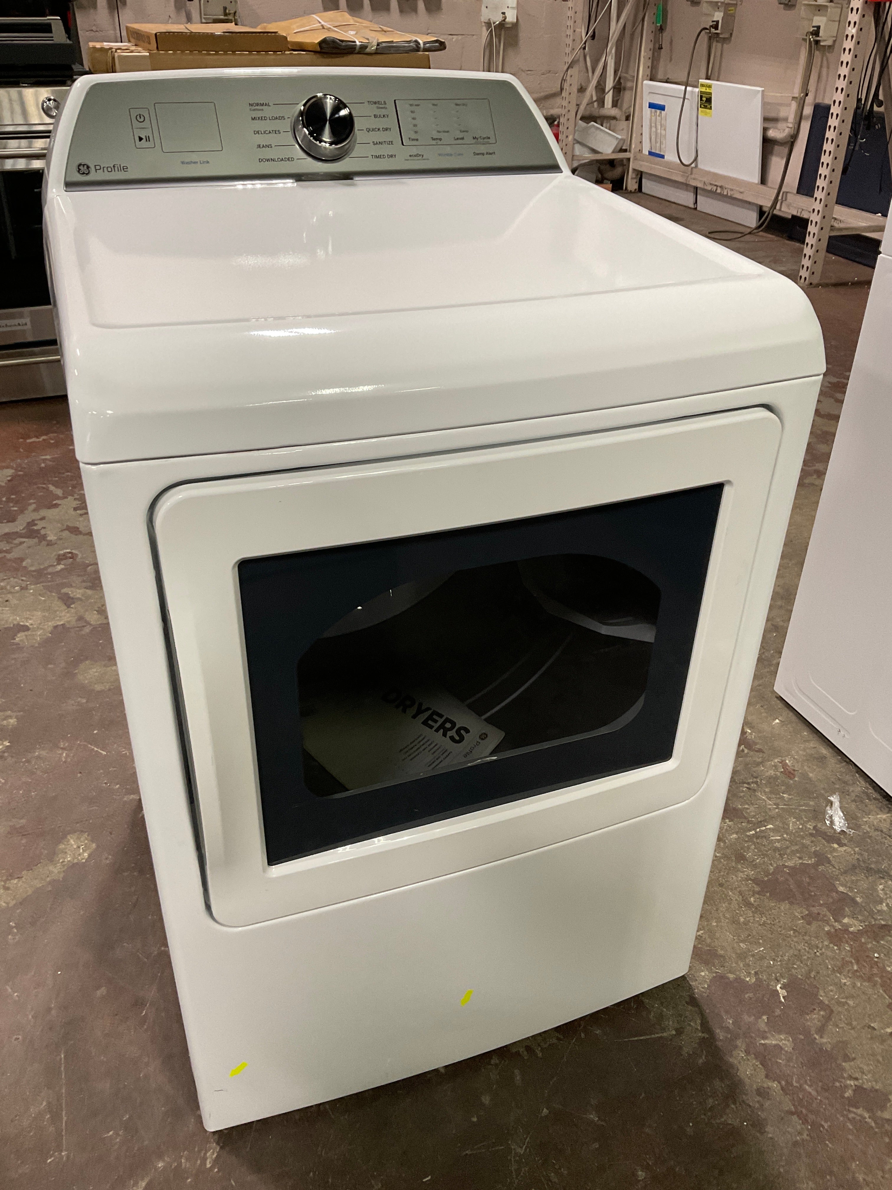 GE Profile™ ENERGY STAR® 7.4 cu. ft. Capacity aluminized alloy drum Electric Dryer with Sanitize Cycle and Sensor Dry - Image 6