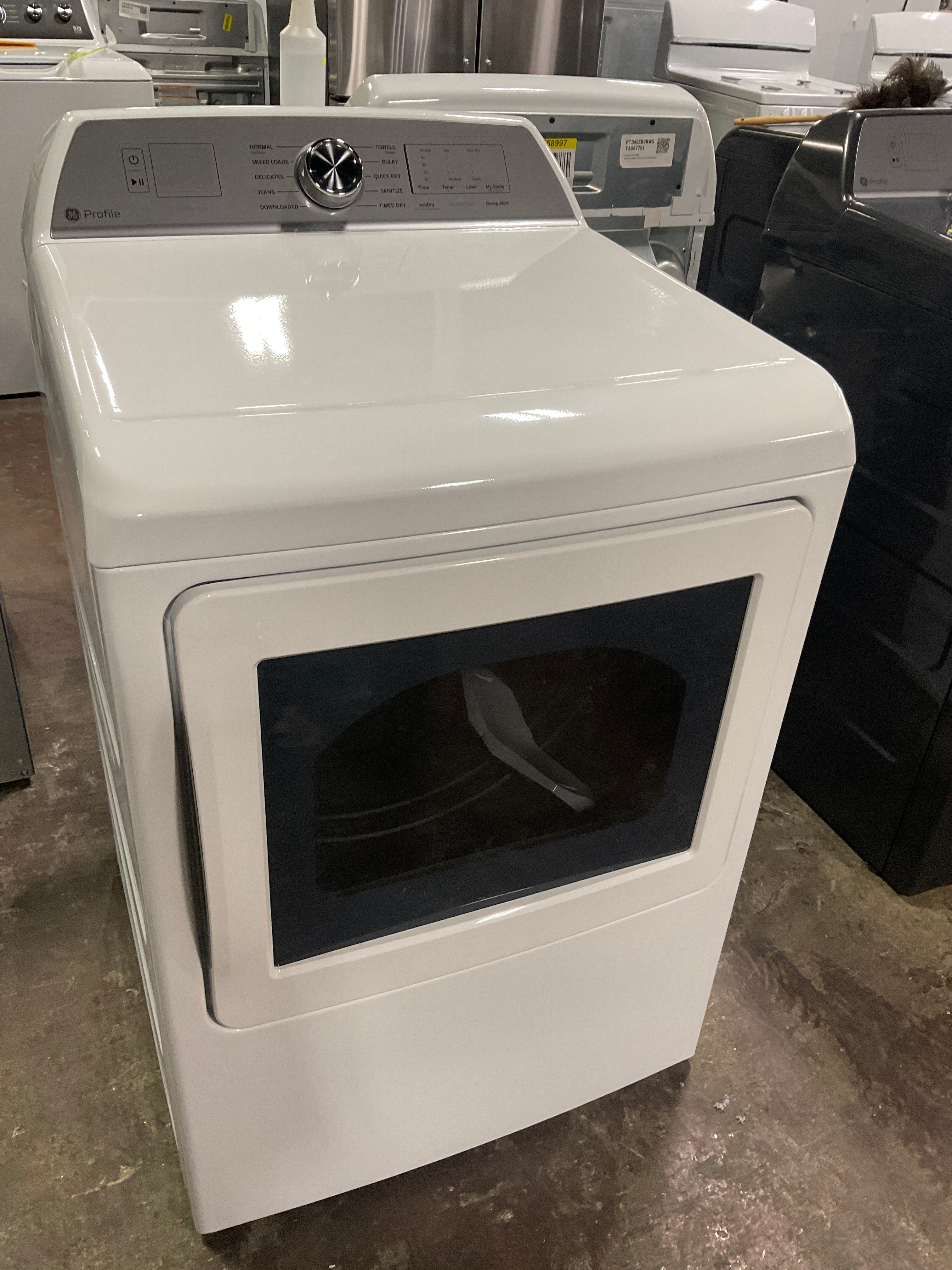 GE Profile™ ENERGY STAR® 7.4 cu. ft. Capacity aluminized alloy drum Electric Dryer with Sanitize Cycle and Sensor Dry - Image 8