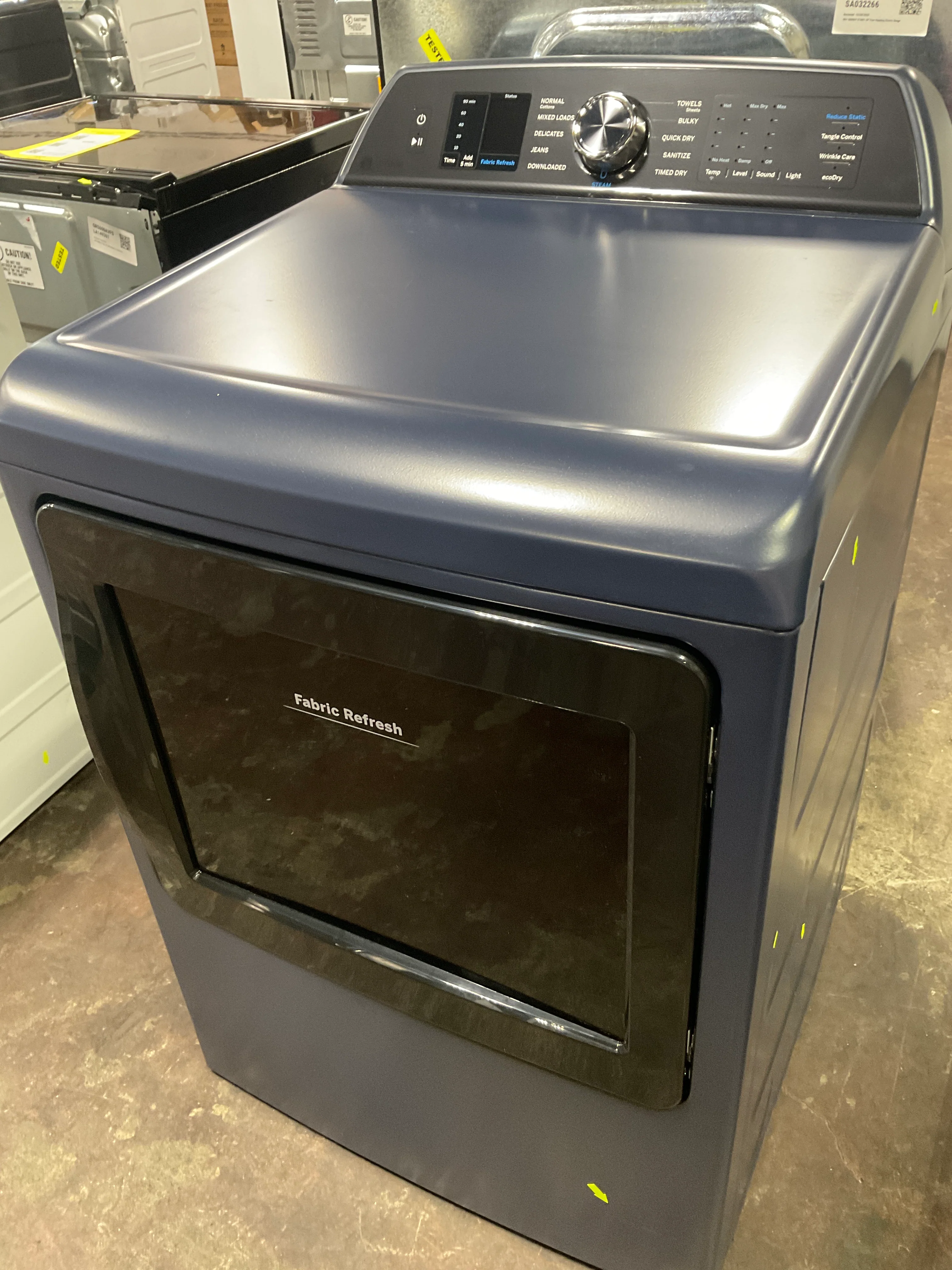GE Profile™ ENERGY STAR® 7.3 cu. ft. Capacity Smart Electric Dryer with Fabric Refresh - Image 6