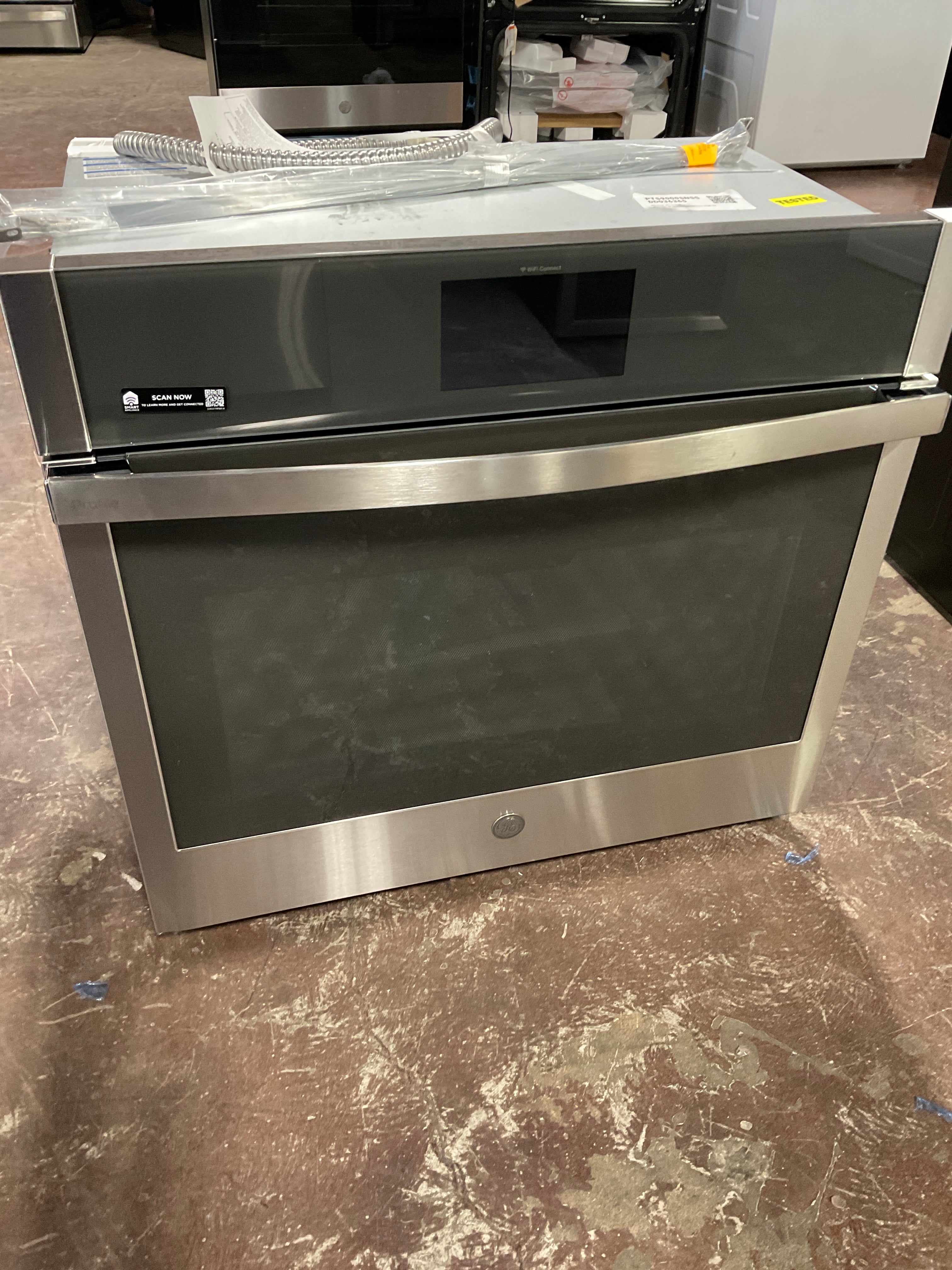 GE Profile™ 30" Smart Built-In Convection Single Wall Oven with In-Oven Camera and No Preheat Air Fry - Image 6