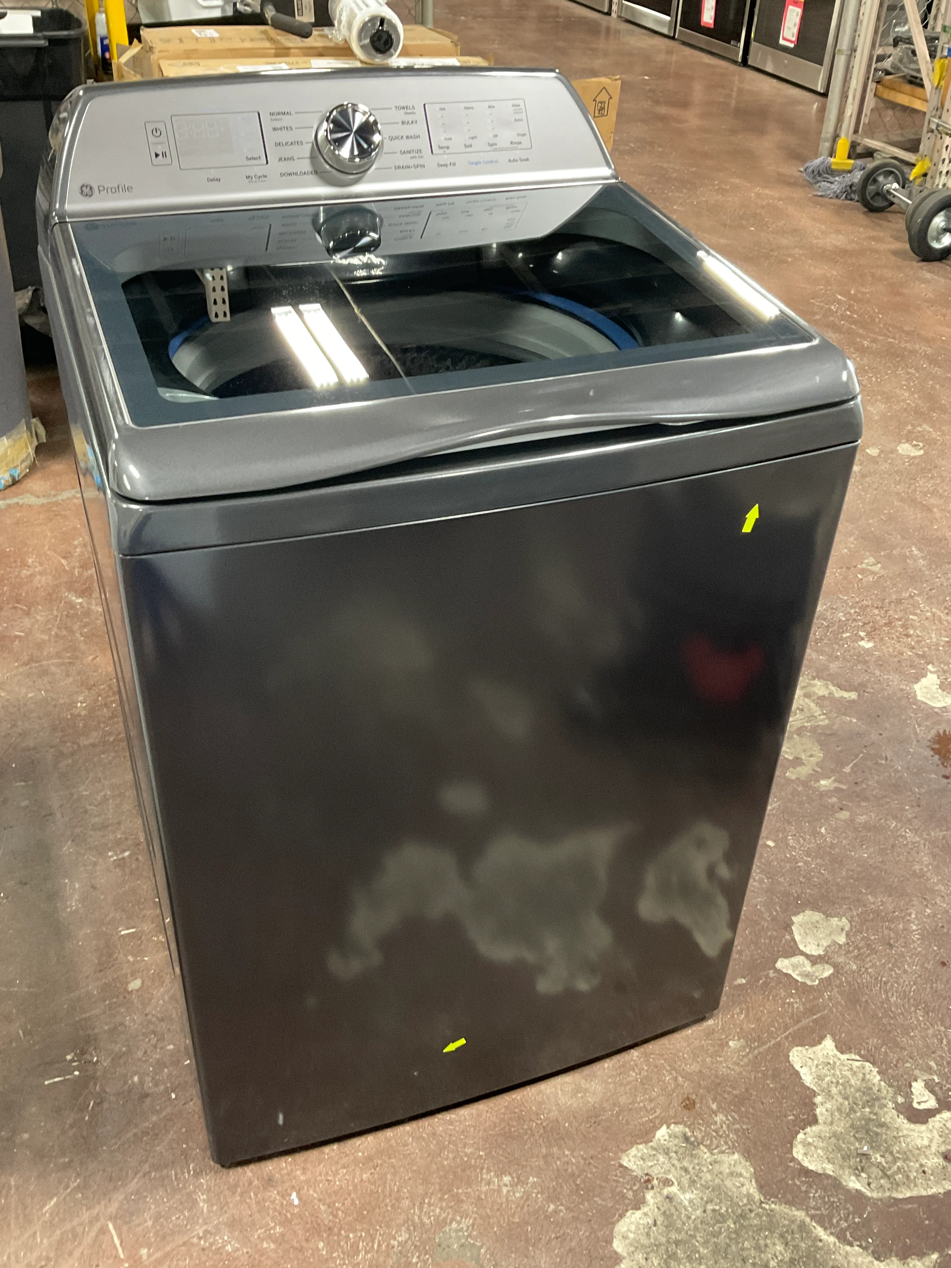 GE Profile™ ENERGY STAR® 5.0 cu. ft. Capacity Washer with Smarter Wash Technology and FlexDispense™ - Image 7