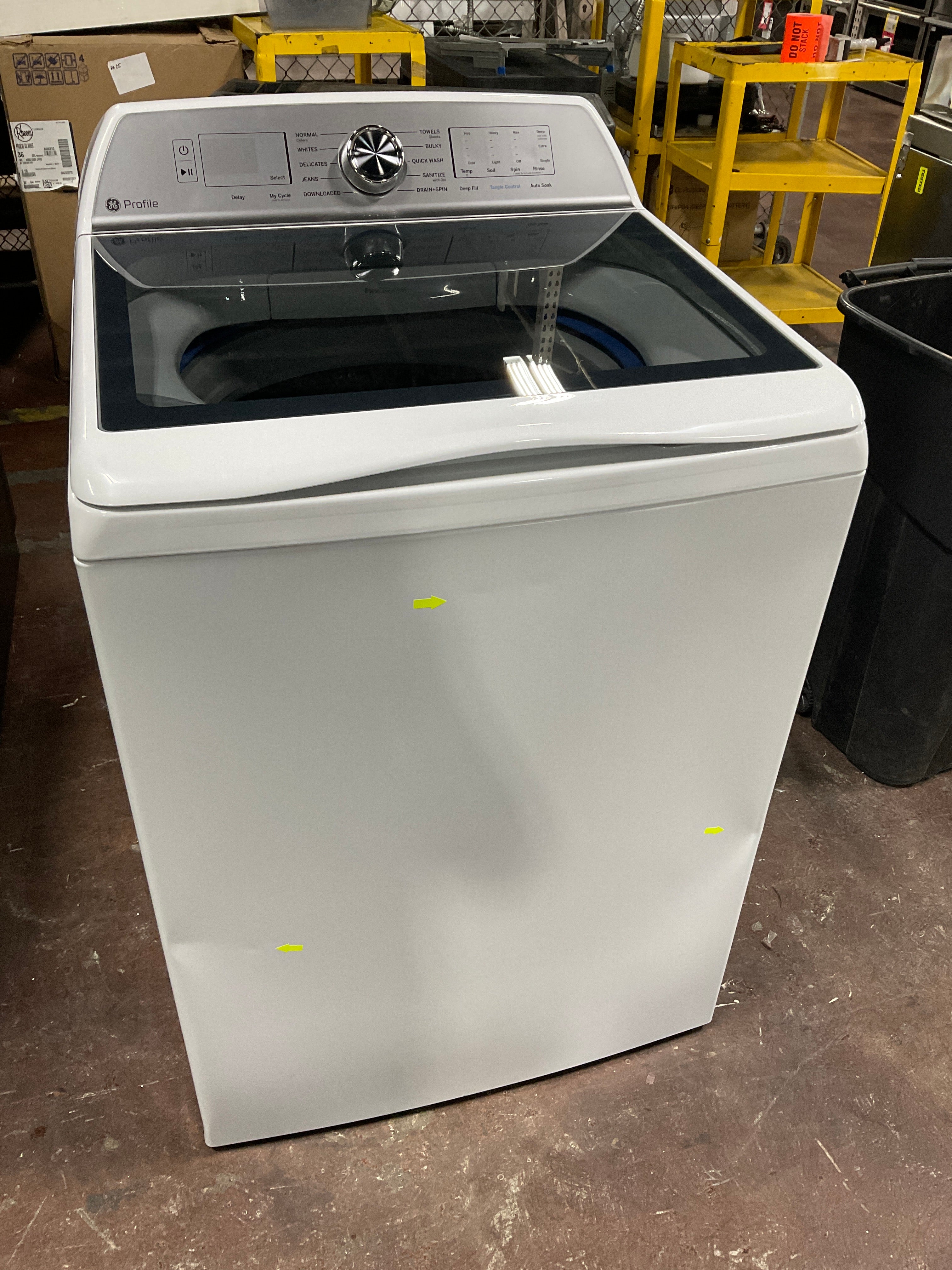 GE Profile™ ENERGY STAR® 5.0 cu. ft. Capacity Washer with Smarter Wash Technology and FlexDispense™ - Image 17