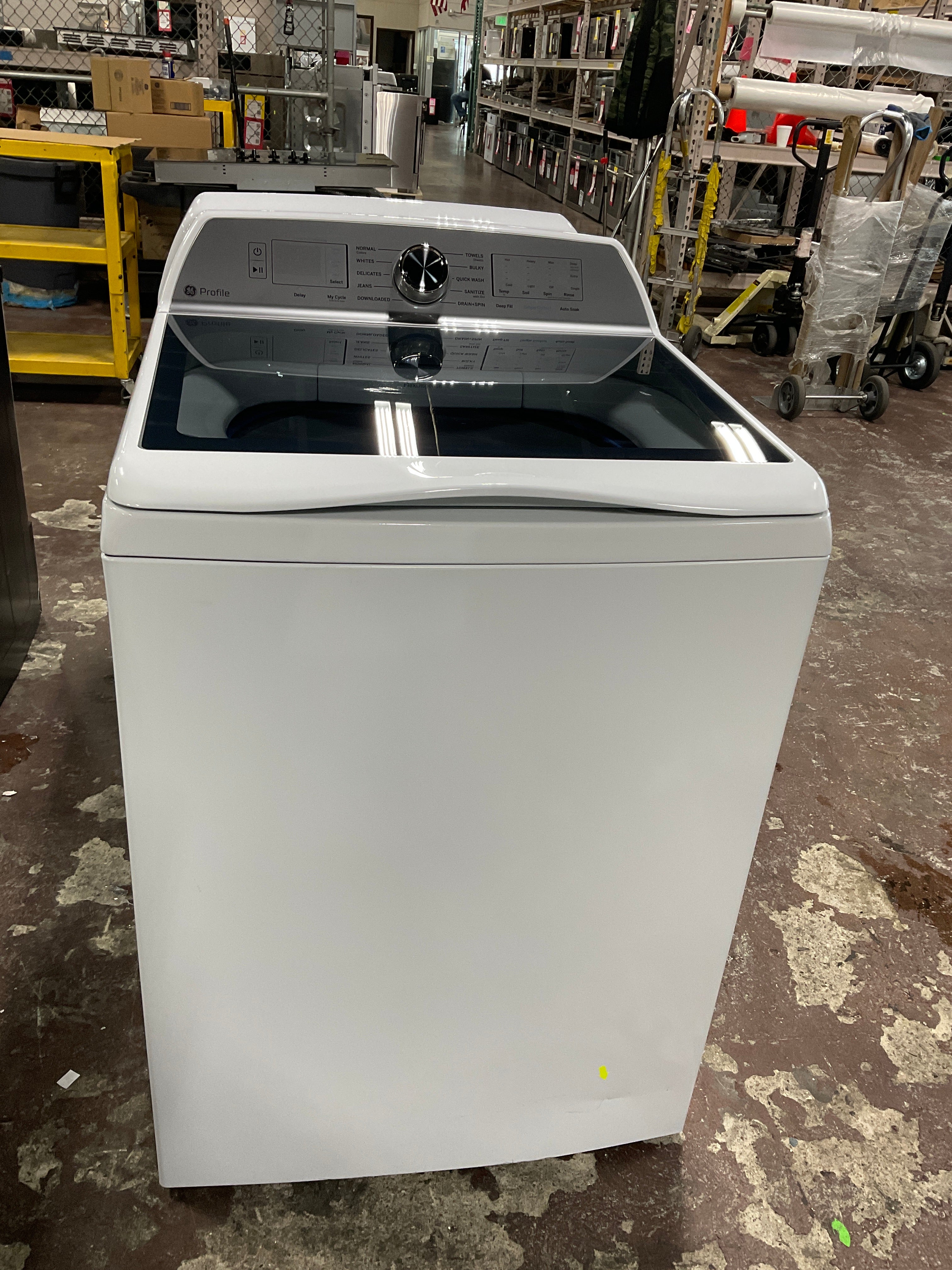 GE Profile™ ENERGY STAR® 5.0 cu. ft. Capacity Washer with Smarter Wash Technology and FlexDispense™ - Image 22