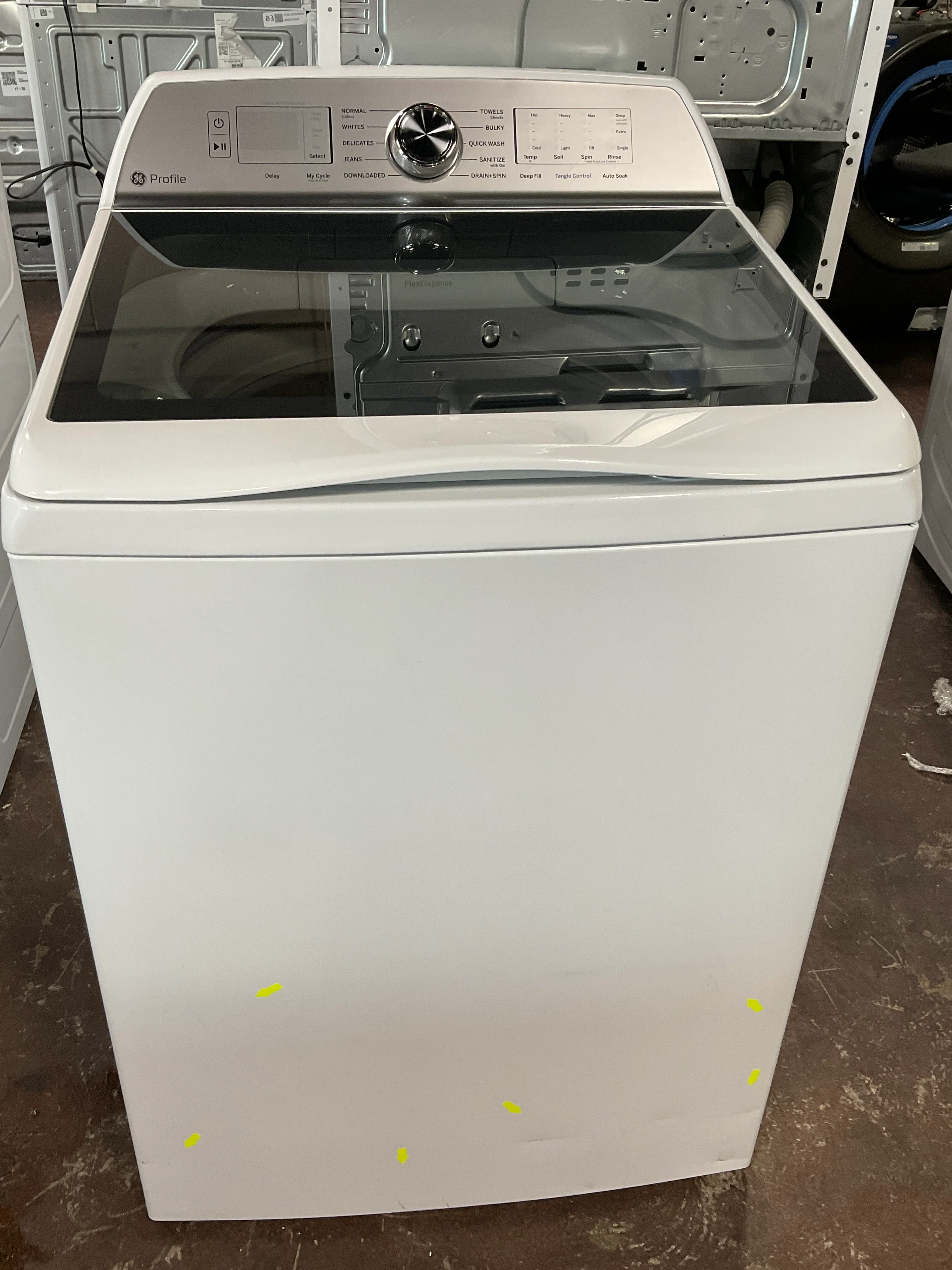 GE Profile™ ENERGY STAR® 5.0 cu. ft. Capacity Washer with Smarter Wash Technology and FlexDispense™ - Image 6