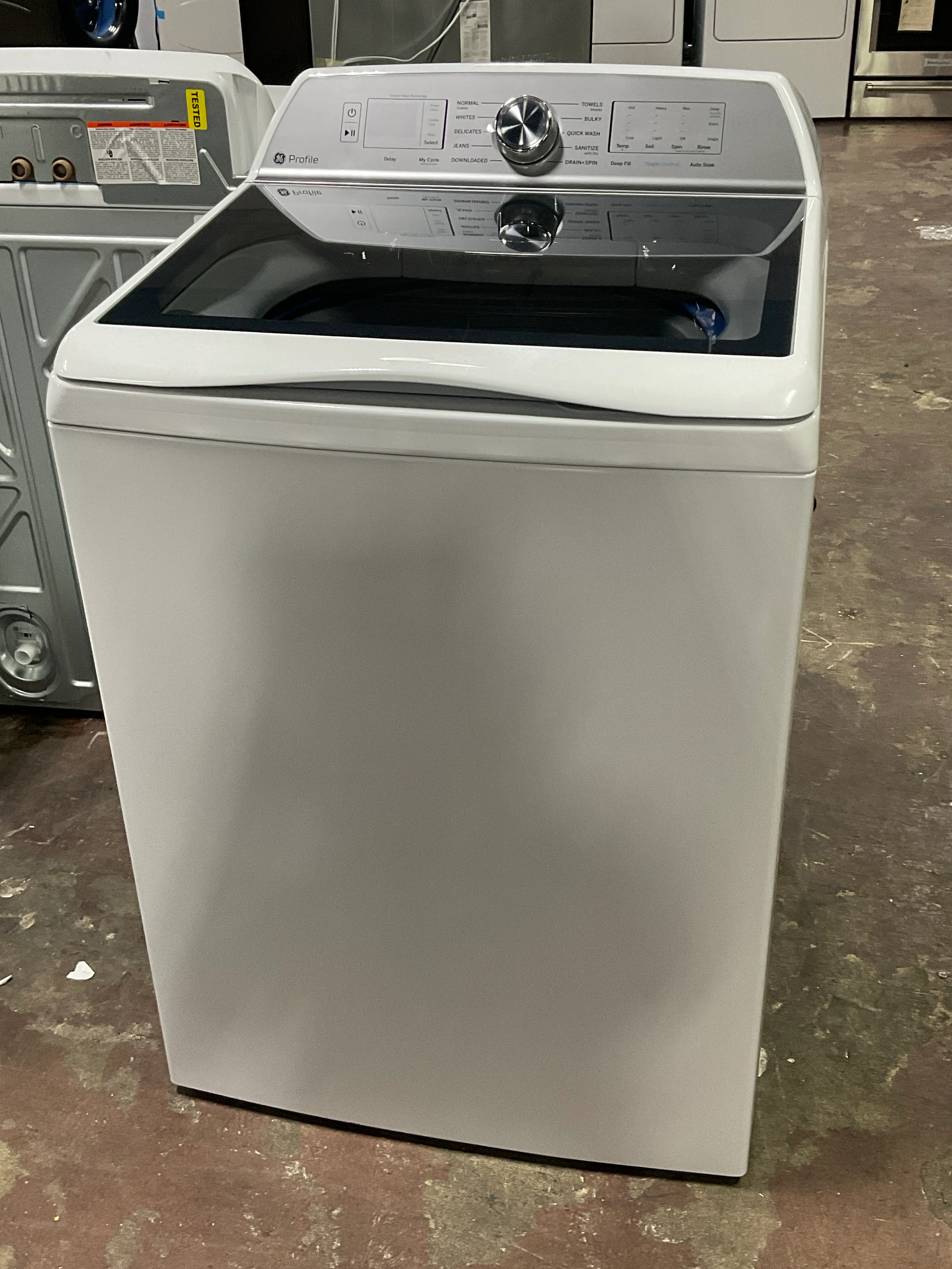 GE Profile™ ENERGY STAR® 5.0 cu. ft. Capacity Washer with Smarter Wash Technology and FlexDispense™ - Image 8