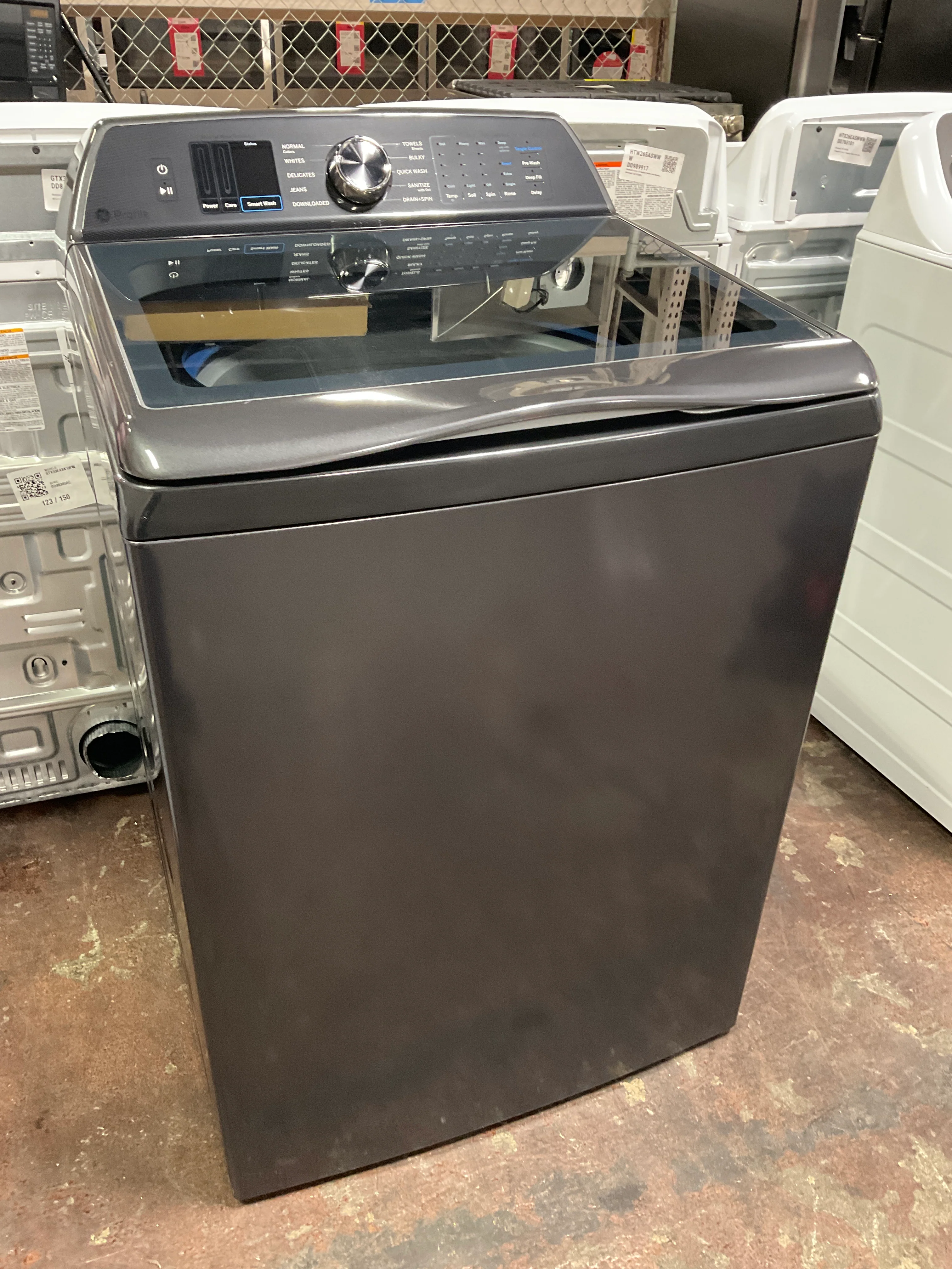 GE Profile™ ENERGY STAR® 5.4 cu. ft. Capacity Washer with Smarter Wash Technology and FlexDispense™ - Image 10