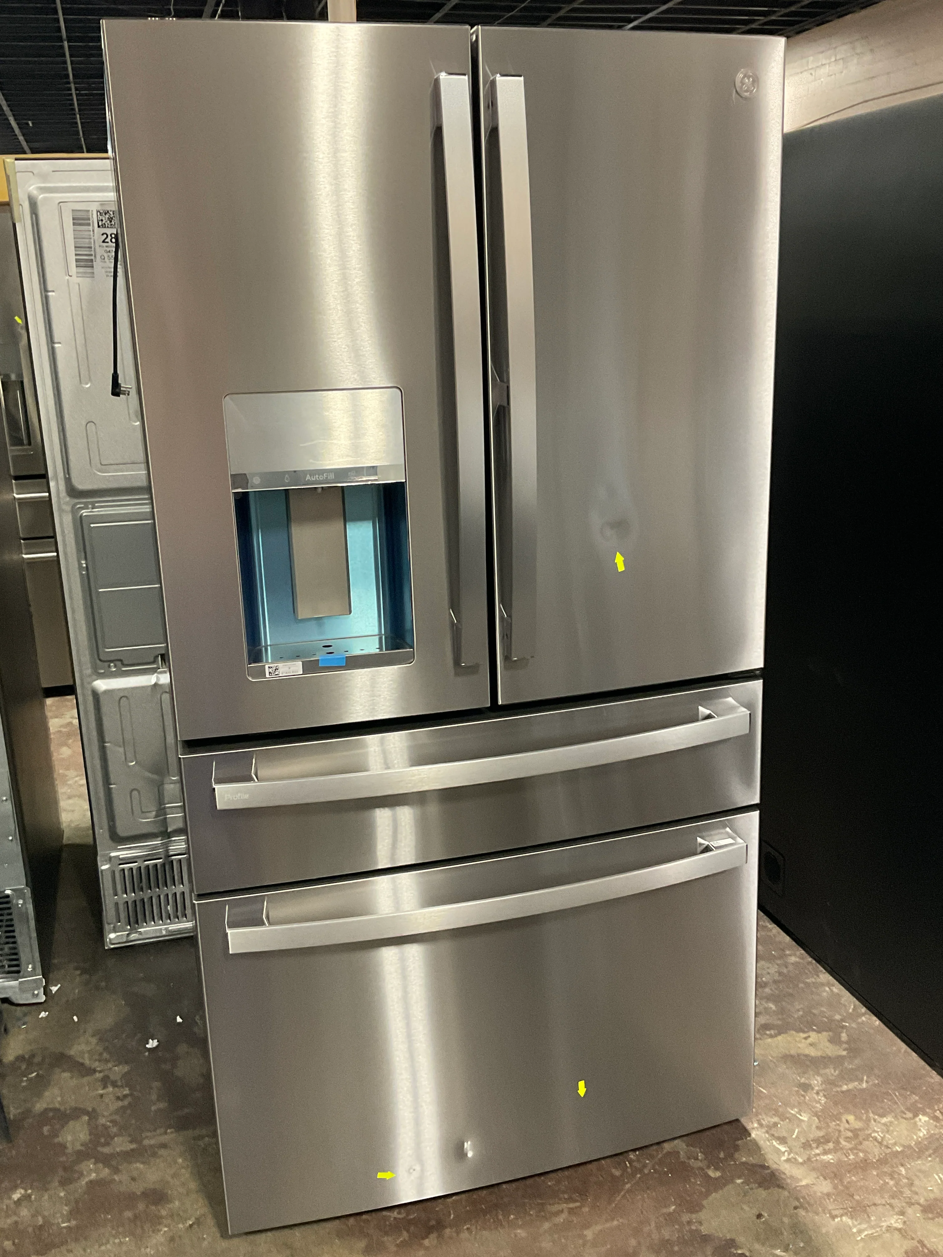 GE Profile™ ENERGY STAR® 27.9 Cu. Ft. Smart Fingerprint Resistant 4-Door French-Door Refrigerator with Door In Door - Image 12