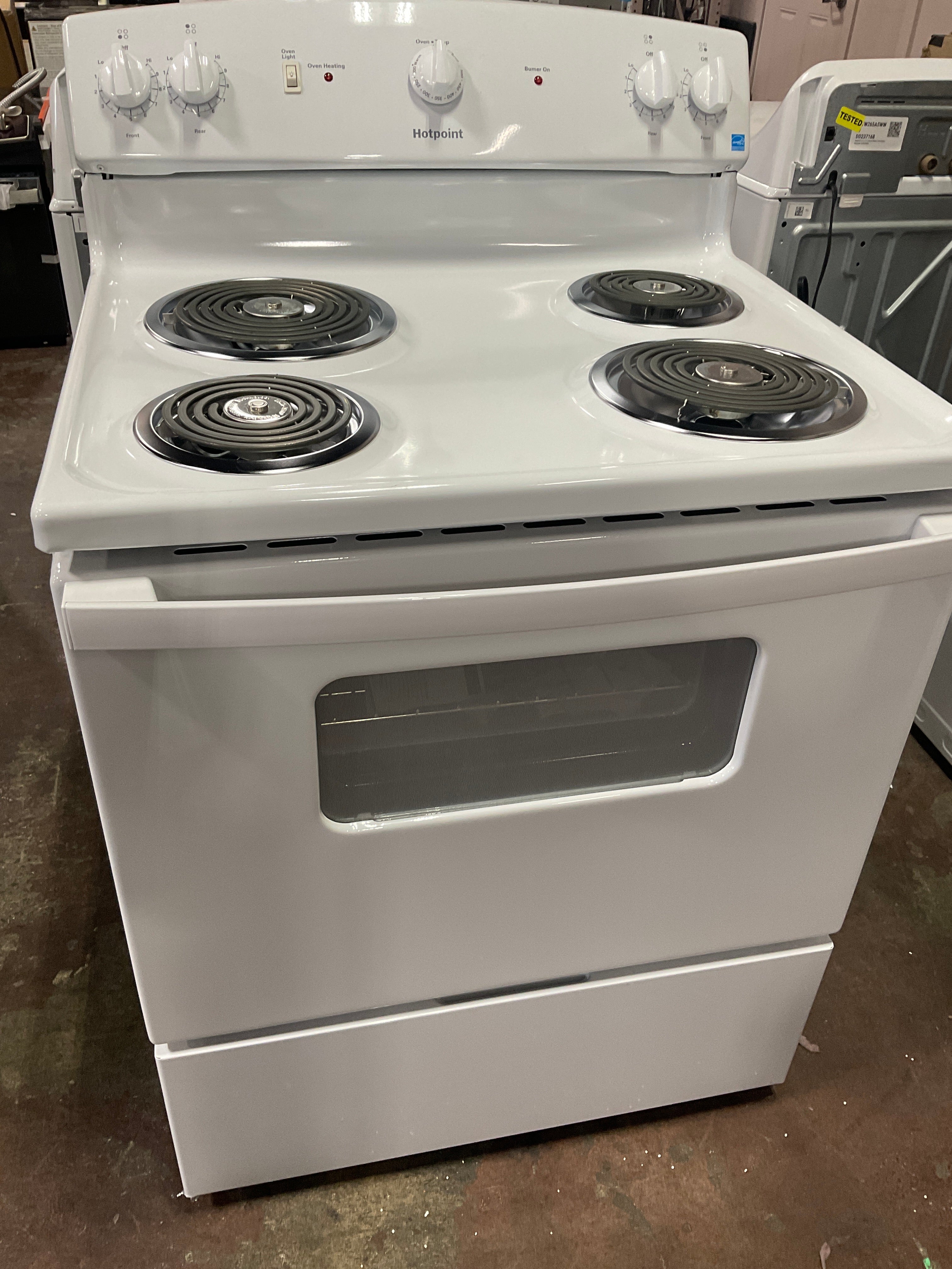Hotpoint® ENERGY STAR® 30" Free-Standing Electric Range - Image 14