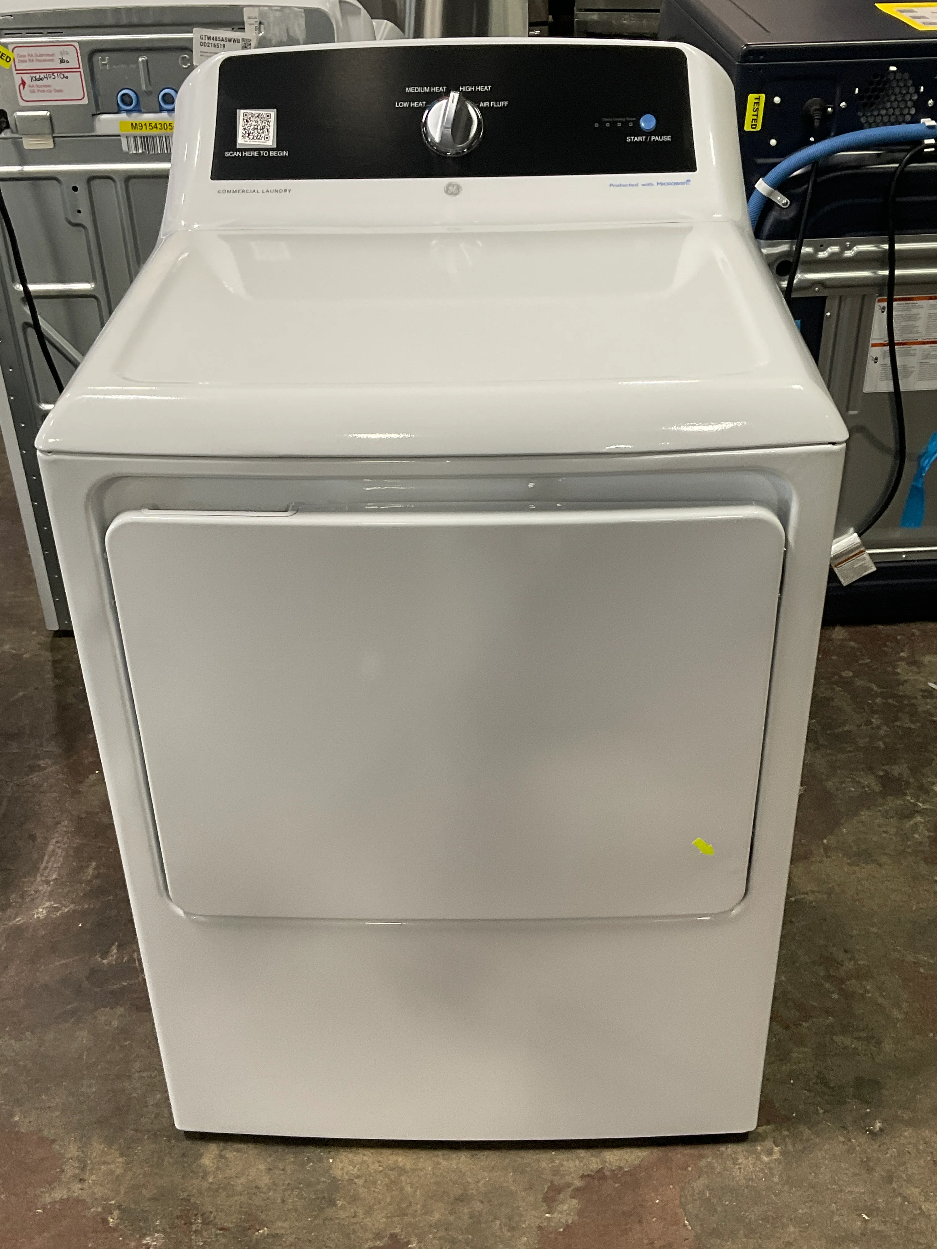 GE® 7.4 cu. ft. Capacity aluminized alloy drum Commercial Electric Dryer with Sensor Dry, Built-In App Payment System SITE WIFI REQUIRED - Image 6