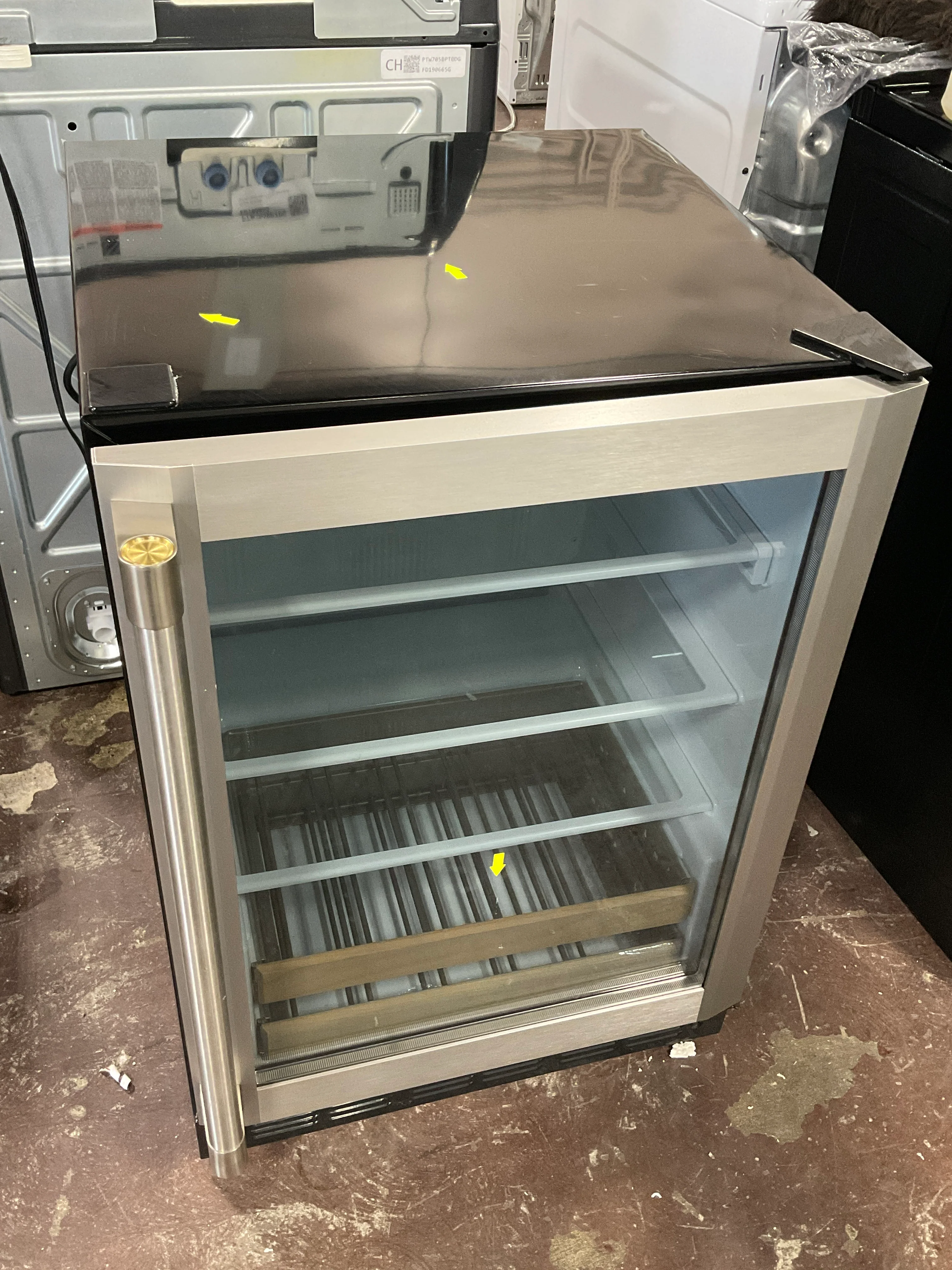 Monogram 24" Stainless Steel Beverage Center - Image 11