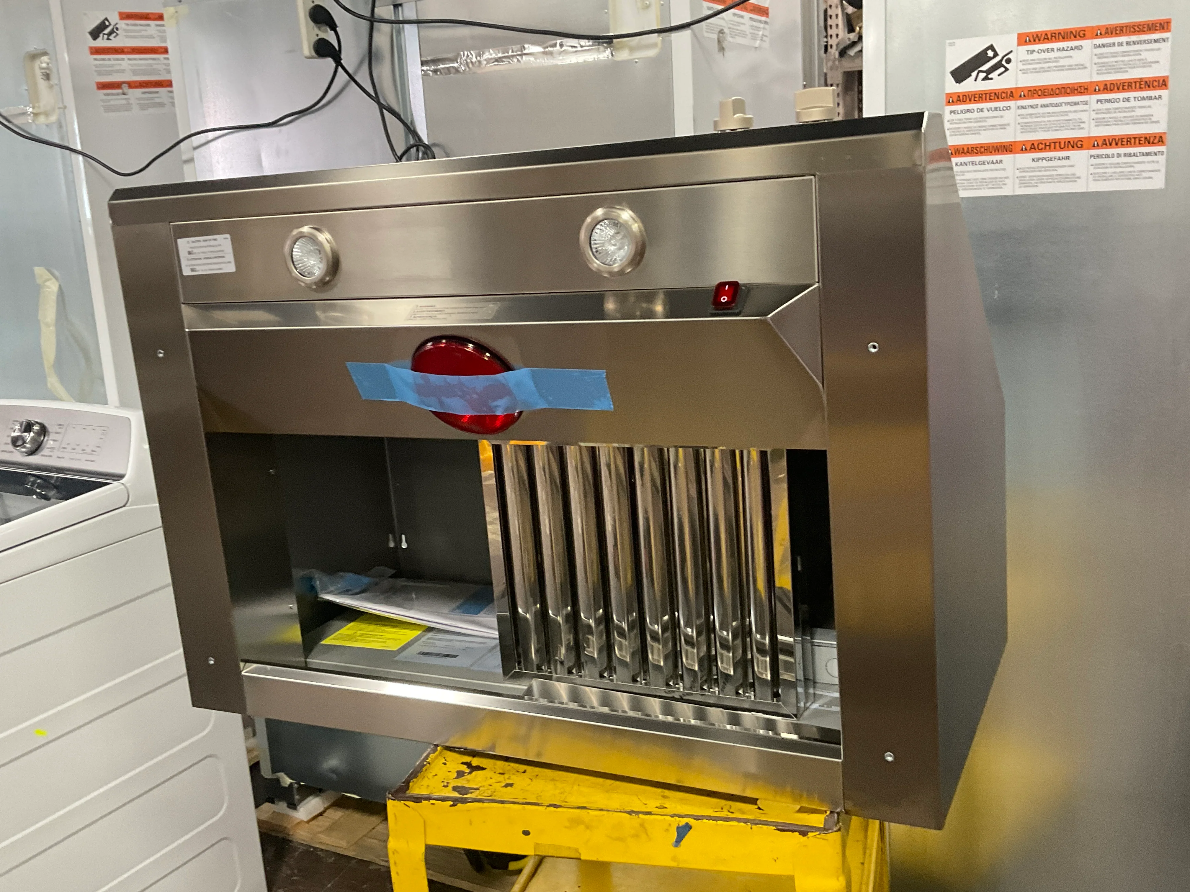 GE Monogram 36" Stainless Steel Professional Hood - Image 4