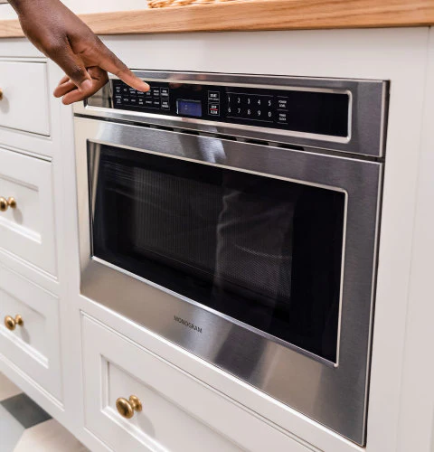 Monogram 1.2 Cu. Ft. Drawer Microwave - Image 4